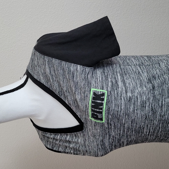 Grey Pink Tshirt Victoria Secret M - Picture 2 of 6